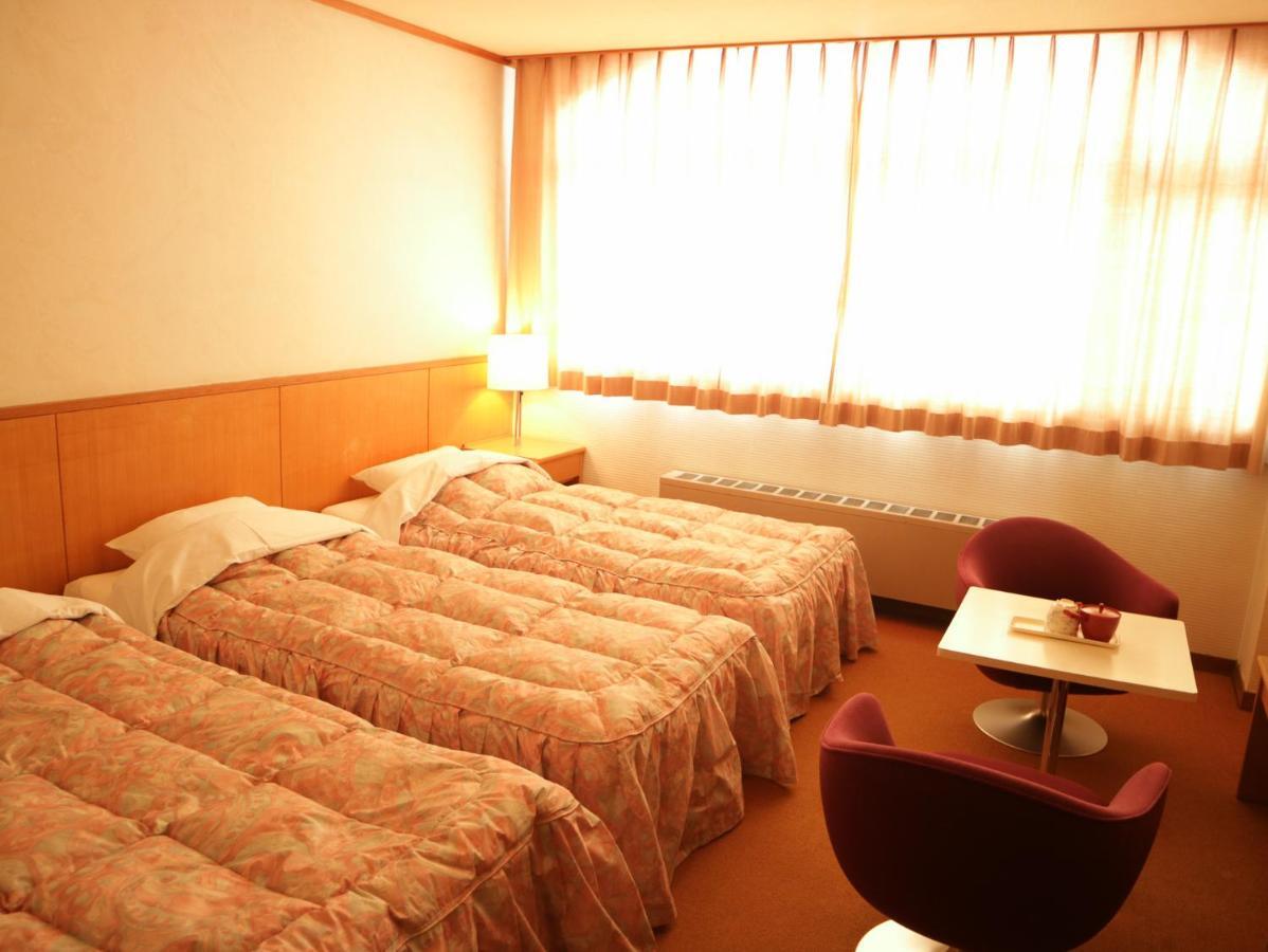Hotel Sankt Moritz Shiga Shimotakai Esterno foto